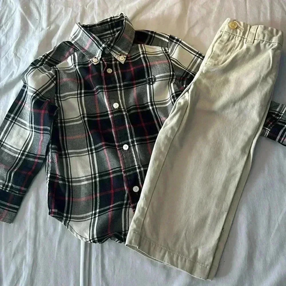 CHAPS - 2 piece toddler outfit/set. Size  24 months - Picture 1 of 8